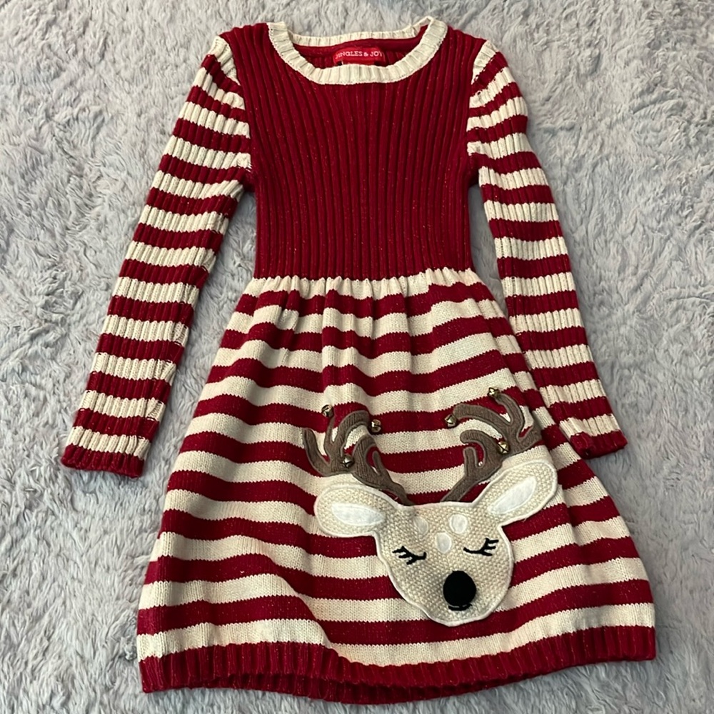 Cute Christmas sweater dress size 5/6